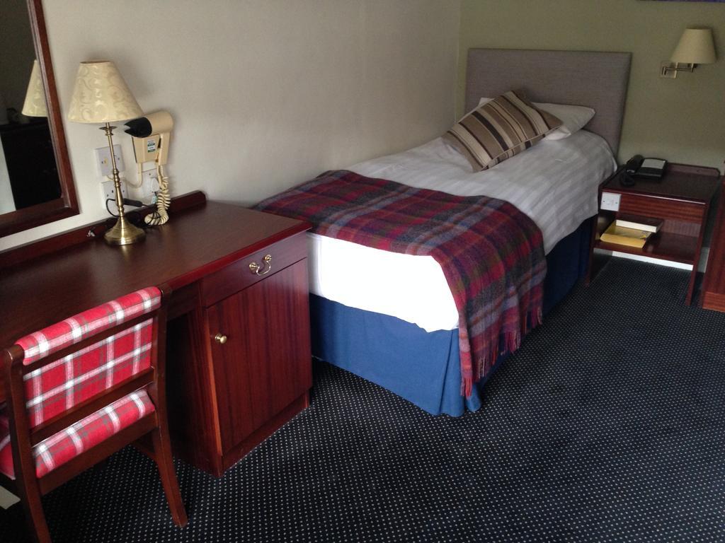 The Broadway Hotel ليتشوورث الغرفة الصورة