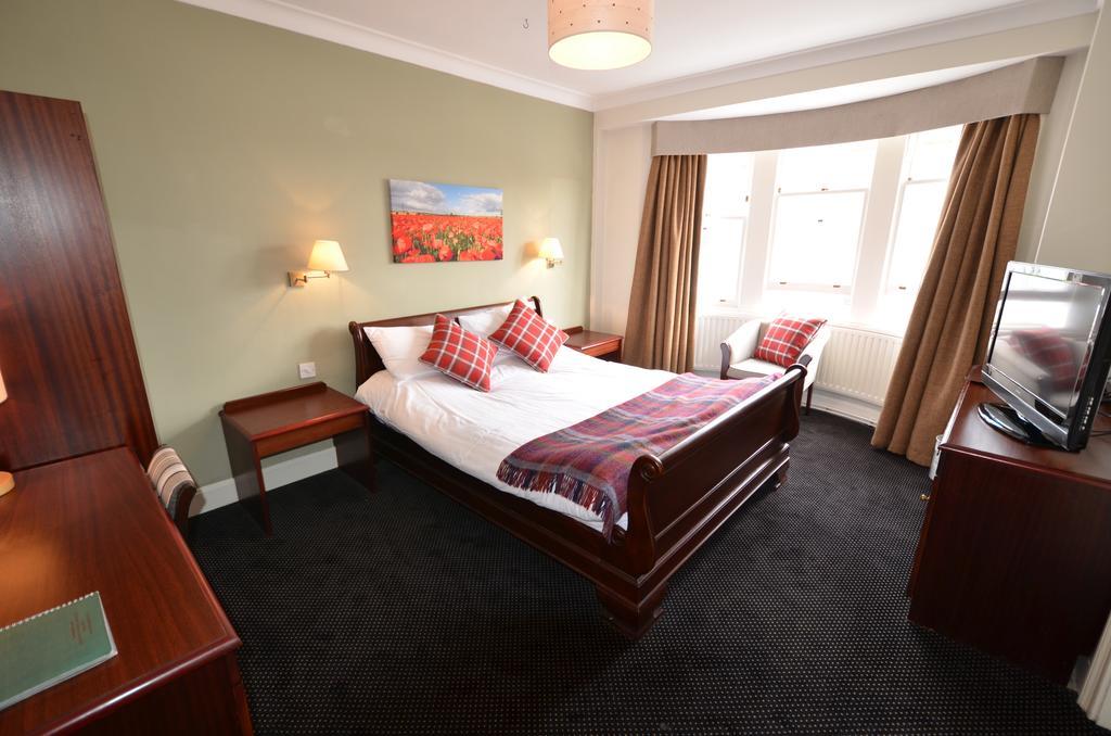 The Broadway Hotel ليتشوورث الغرفة الصورة